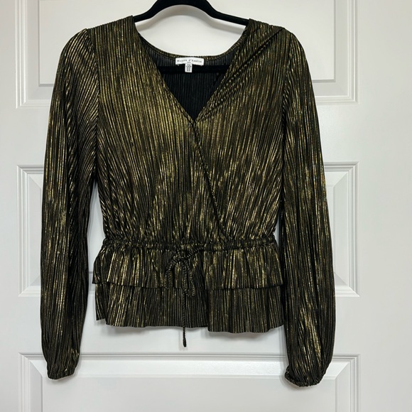 Black and gold top - Picture 1 of 6